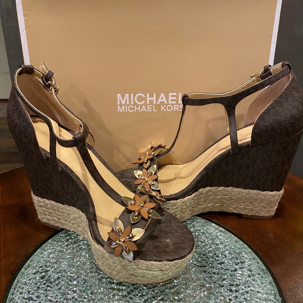 Michael Kors Heidi Wedge Logo PVC Brown 7.5